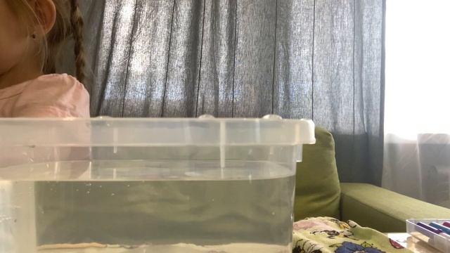 Картины на спонжах в воде смотреть онлайн