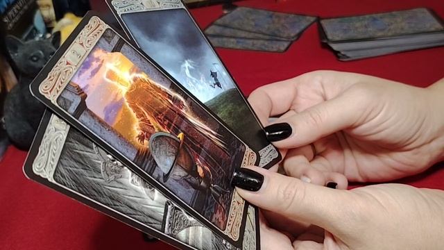 Кто тебя любит, кто губит и кто молится🔥💯 Таро расклад смотреть онлайн