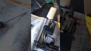 Toyota Rav-4 проблема с топливной системой, замена топливного насоса, топливного фильтра....mp4