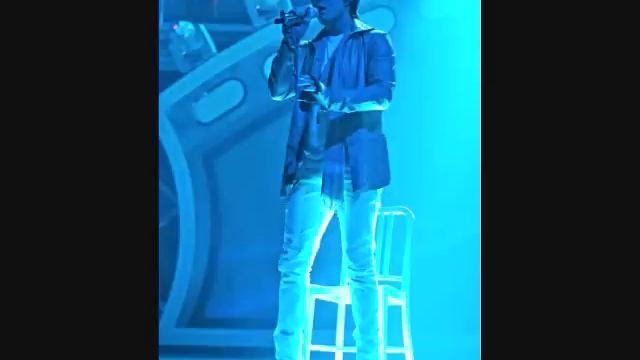 ADAM LAMBERT ON AMERICAN IDOL - MAD WORLD PERFORMANCE (HQ) смотреть онлайн