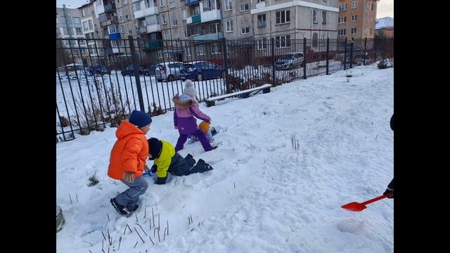 Снежный десант Старшая группа №2 в деле смотреть онлайн