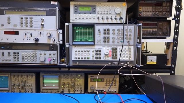 OOK/FSK Modulation Using PE42420 RF Switch смотреть онлайн