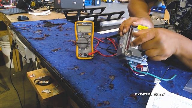 Explosion Proof Rotary Potentiometer - Class I, II, III - 10k OHM Resistance - 2W @ 30V DC смотреть онлайн