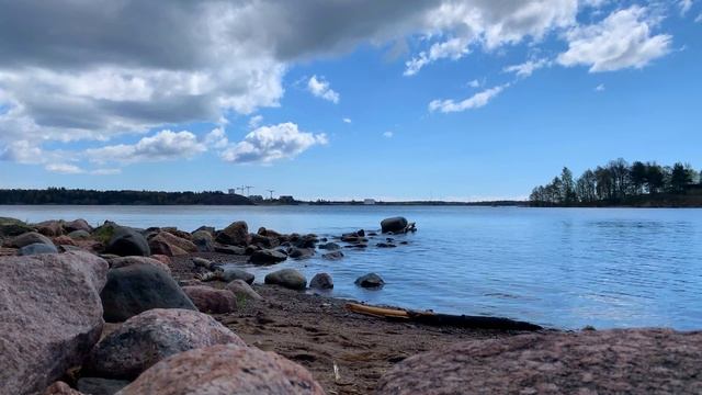 (4K) Nordic beach view for relaxation смотреть онлайн