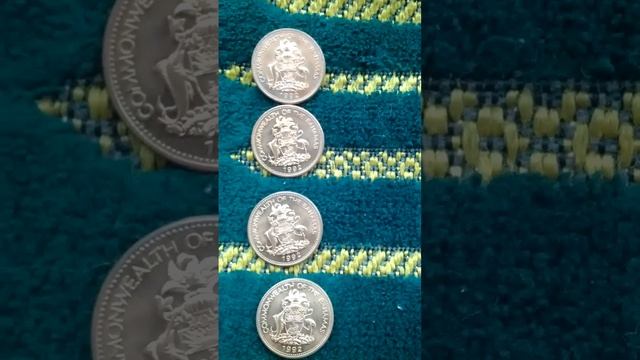 Lots of Bahamas 1 Cent 1992(AH 1414) Coins-01 смотреть онлайн
