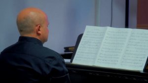 Э. Артемьев. Мелодия из кинофильма «Свой среди чужих, чужой среди своих».