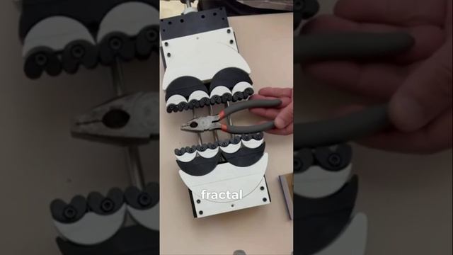 Фрактальные тиски смотреть онлайн