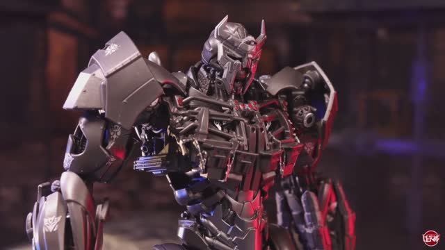 Скурдж сборная модель Трансформер YOLOPARK смотреть онлайн