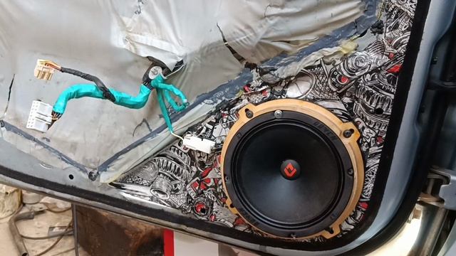 Лучшее? Обзор и установка Raven 165 V2. от Dl Audio смотреть онлайн