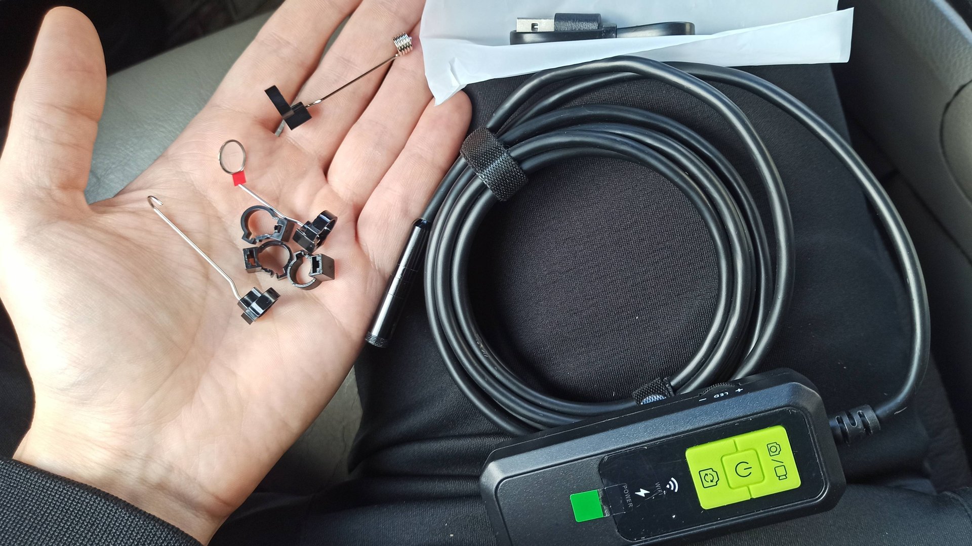 Проверка камеры сгорания ДВС видео-эндоскопом iCartools IC-V803-2 смотреть онлайн