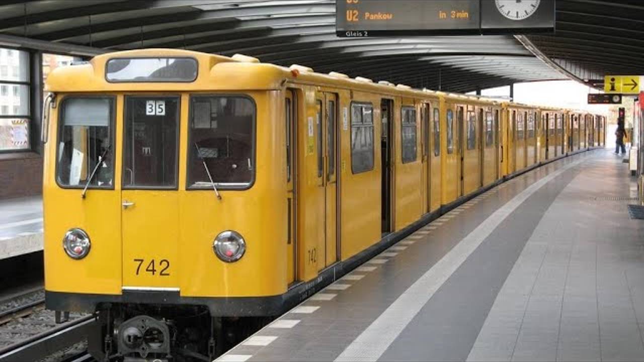 Ретро поезд Берлинского метро смотреть онлайн