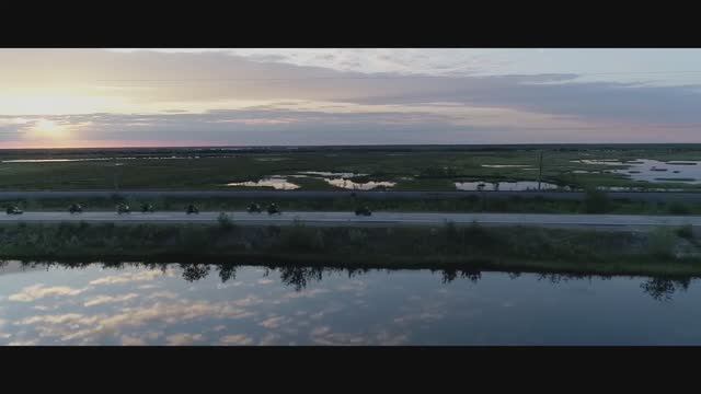 Документальный фильм "Мотоледи" | Павел Кобяк смотреть онлайн