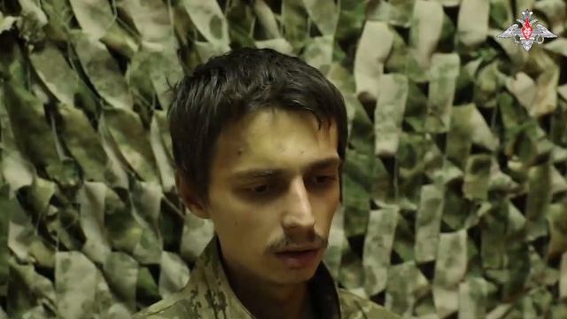 У командования стояла задача нас быстрее кидать на передовую смотреть онлайн