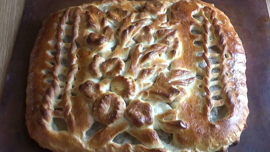 Вкусная домашняя выпечка. Пирог с мясом в духовке смотреть онлайн