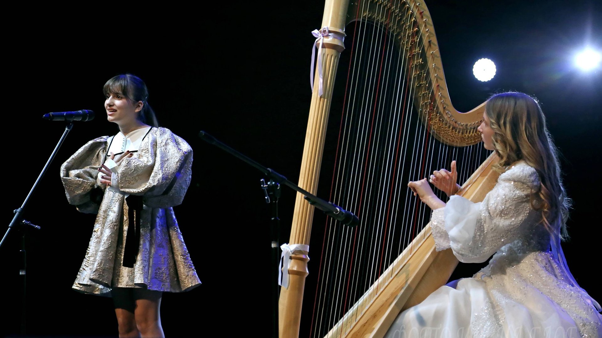 И.С.Бах-Ш.Гуно, «Аве Мария». I.S. Bach-C. Gounod, "Ave Maria". смотреть онлайн