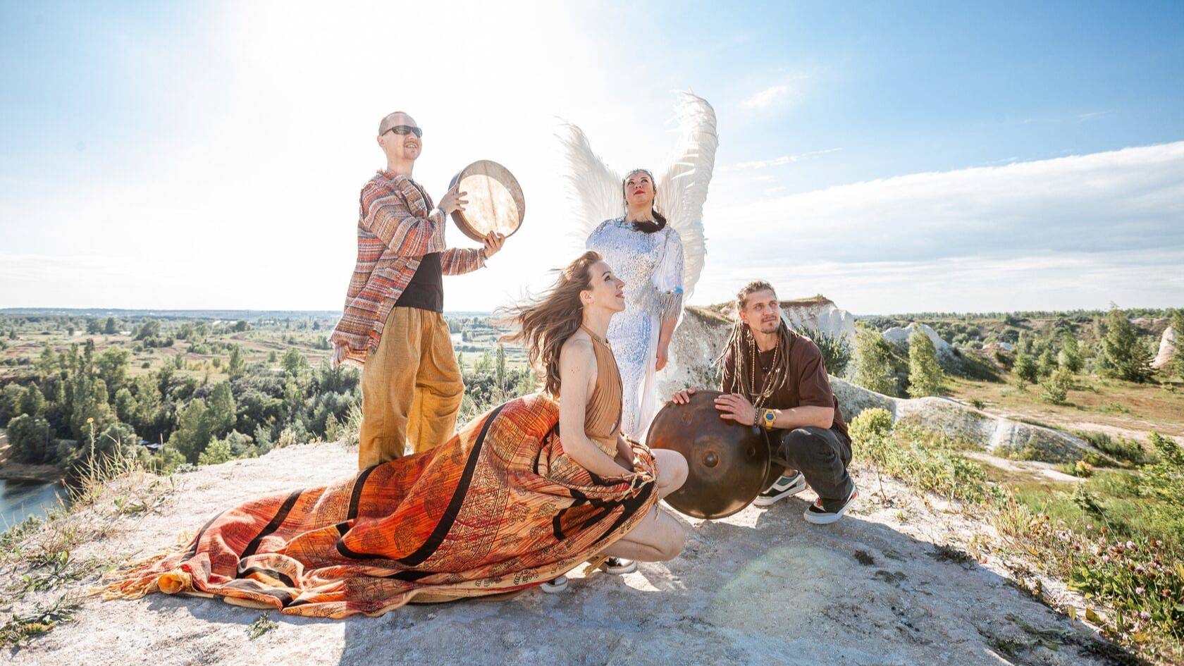 Музыкальный проект Darhaj (г. Воронеж), фестиваль Чакра, Красные кусты (2024) смотреть онлайн