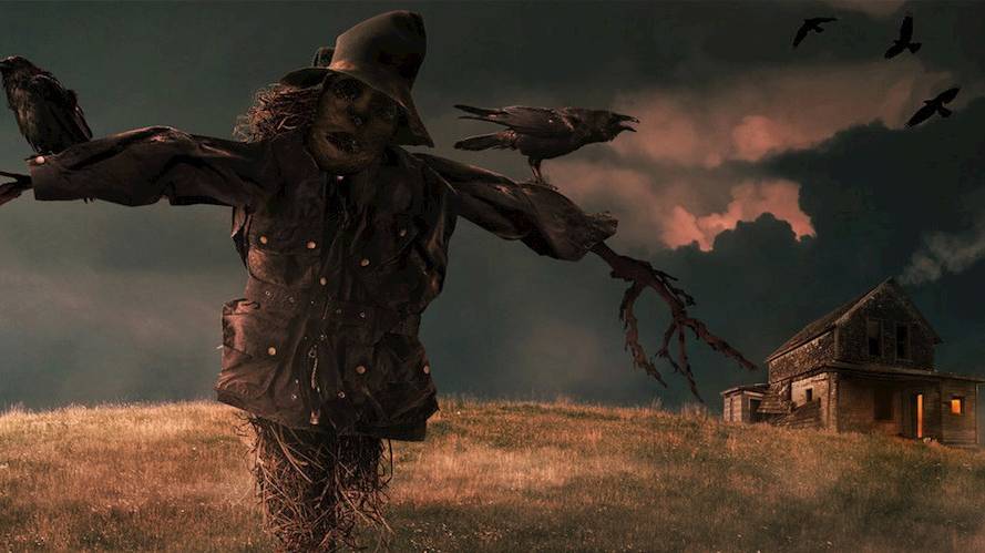 УБЕЖАЛИ ОТ СТРАШНОГО ПУГАЛА В МАЙНКРАФТ!!!