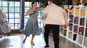 ХОЛОДАЕТ, НО НИШТЯК, ВЫРУЧАЕТ НАС КОНЬЯК! - Сергей ЛЮБАВИН