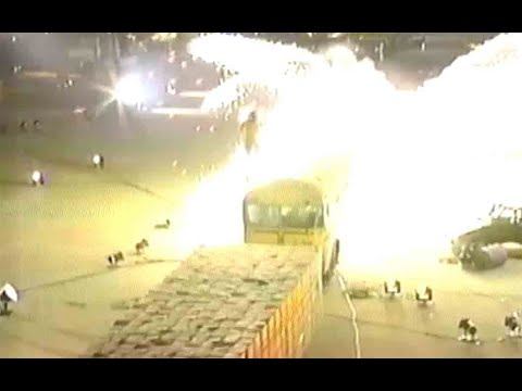 WORLD'S GREATEST STUNTS - Tom Harper Motorcycle Crash смотреть онлайн