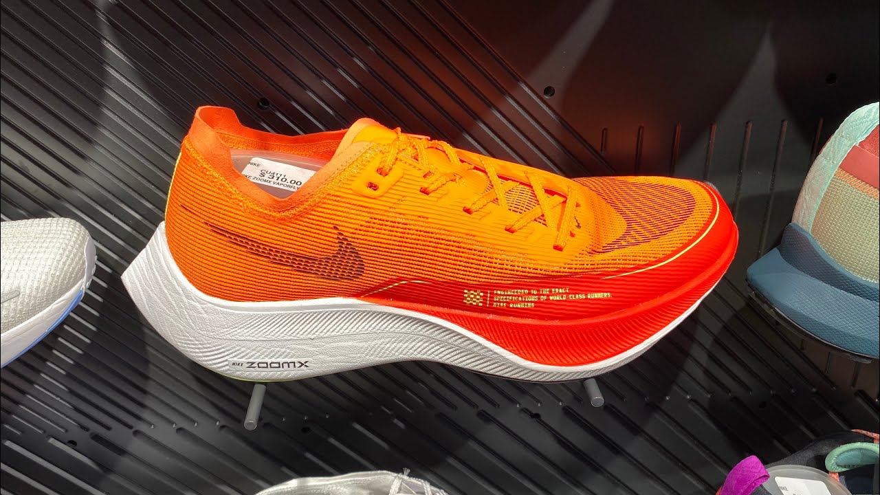 Nike ZoomX Vaporfly Next% 2 (Total Orange/Bright Crimson/White/Black) - Style Code: CU4111-800 смотреть онлайн