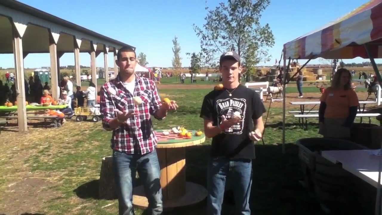 Alpha Kappa Psi - Xi Psi: Pumpkin Patch смотреть онлайн