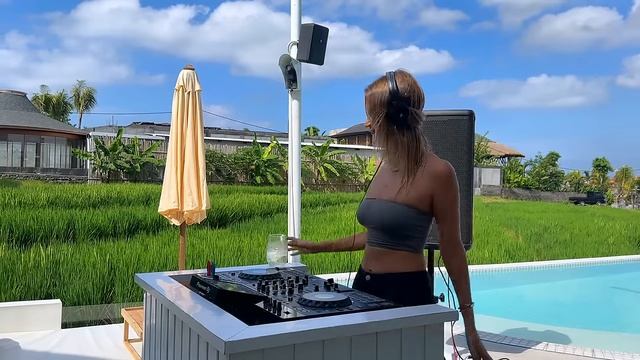 Tori Levett Live From Bali - Afro House