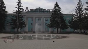 Скверик у дома культуры  " Авангард "  г Сызрань "без прикрас" .