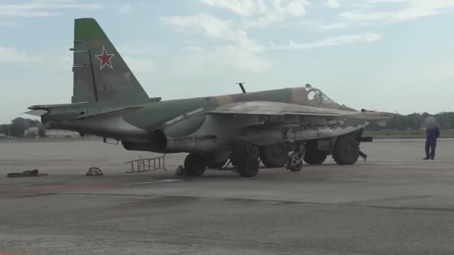 СУ-25 Грачи прилетели смотреть онлайн