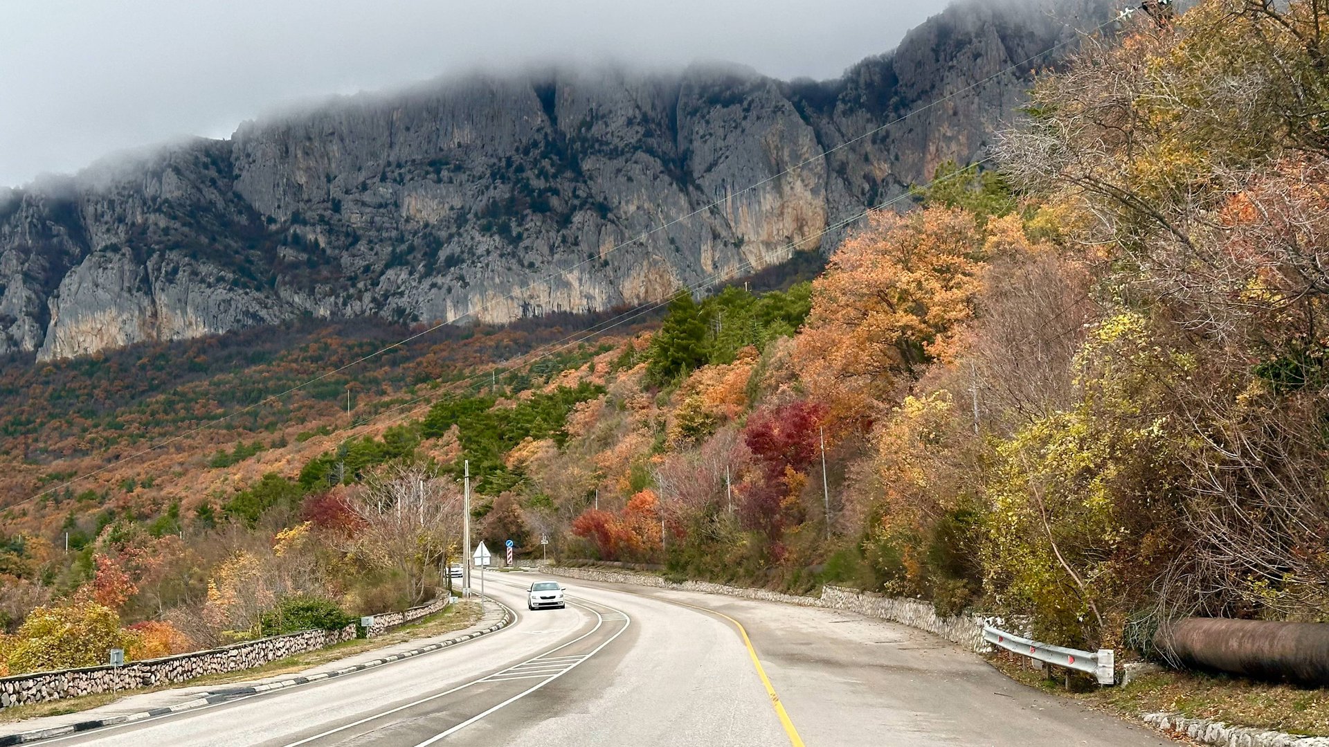Золотая осень в Крыму. Фрагмент, не вошедший в сюжет про мега шторм из Фороса. смотреть онлайн