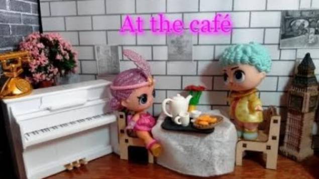 Английский с куколками ЛОЛ. В кафе. At the café смотреть онлайн