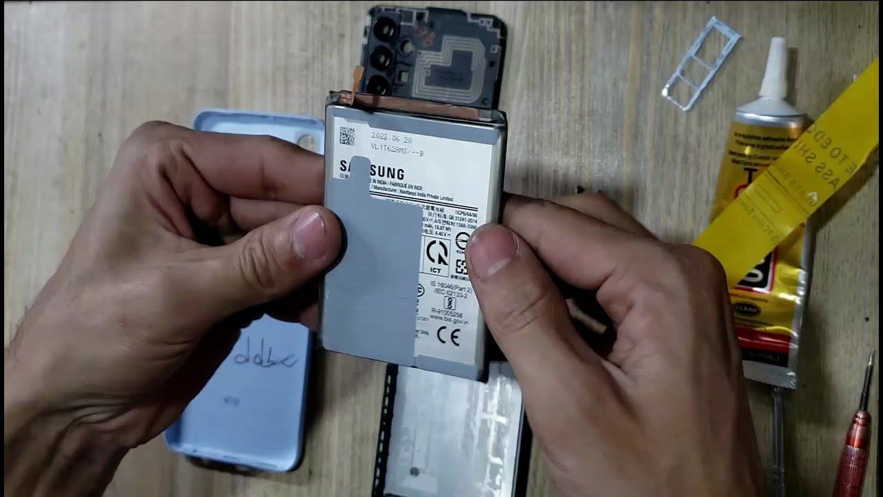 Samsung A13 Battery Replacement смотреть онлайн