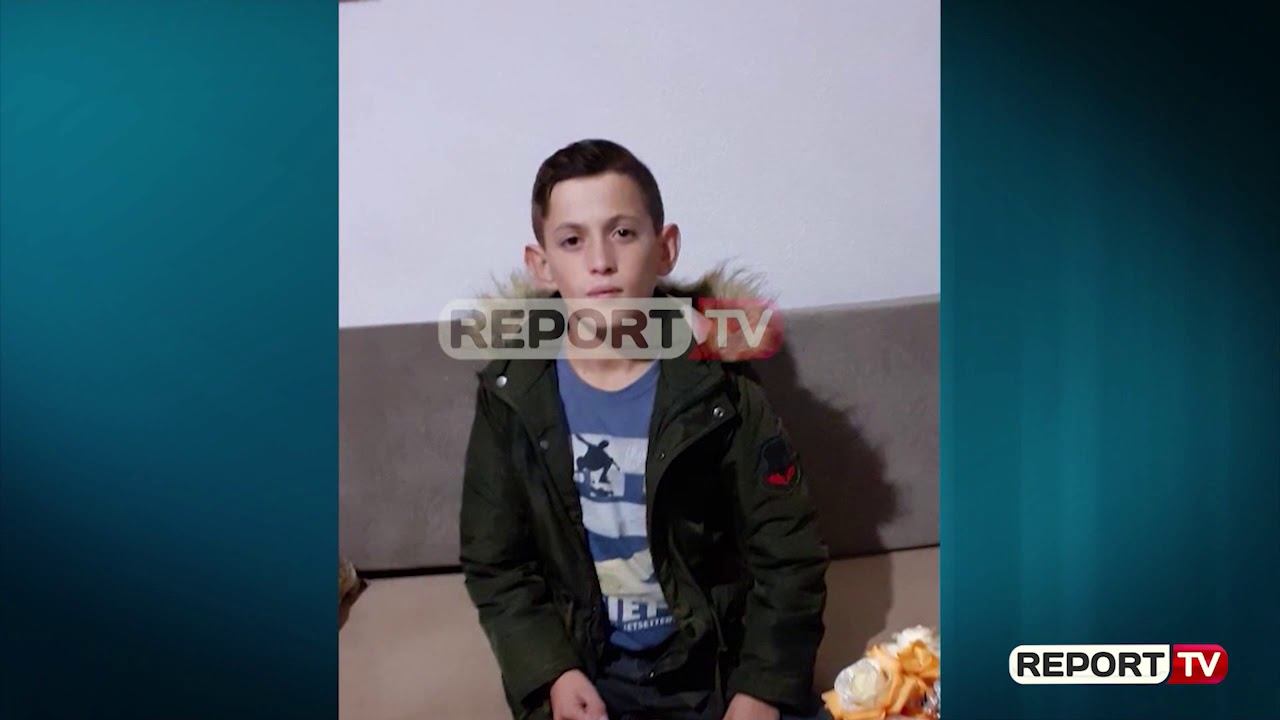Tragjedia në Ostren/ Del ekspertiza: Tre familjarët u asfiksuan nga tymi i sobës së drurit смотреть онлайн