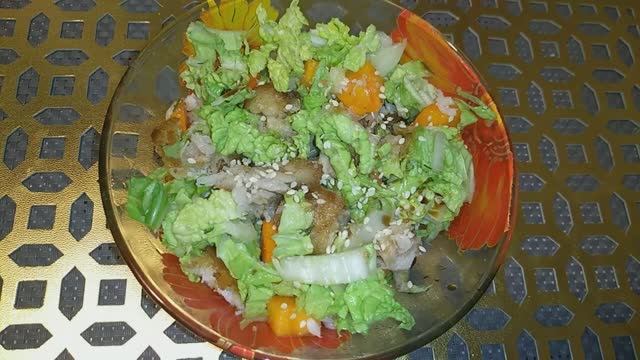 ОРИГИНАЛЬНЫЙ САЛАТ С ХУРМОЙ смотреть онлайн