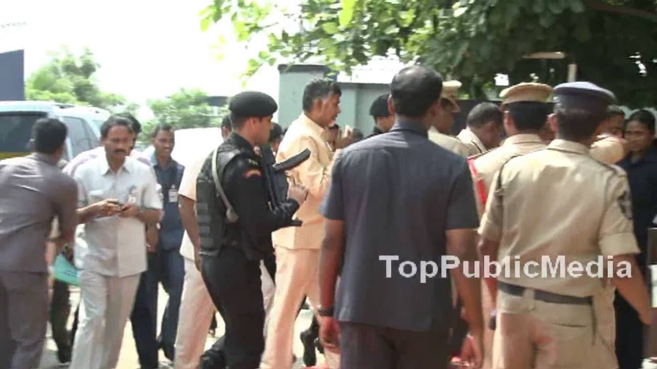 AP CM Chnandrababu Naidu Convoy and Security | TopPublicMedia смотреть онлайн