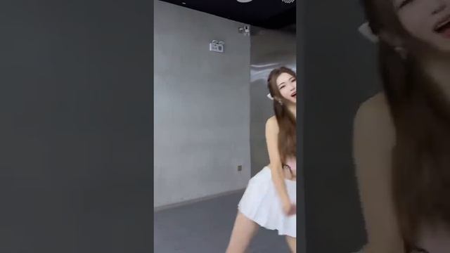 DANCE COVER #869 #dance #chinadance #chinesedance #chinesedancer #shorts #douyin #dancechallenge смотреть онлайн