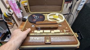 МГ 56 Мелодия 1961 г ламповый реверсный магнитофон