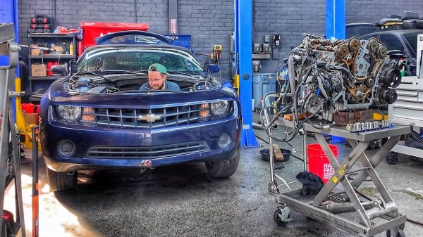 Что пошло не так с новым двигателем Camaro?