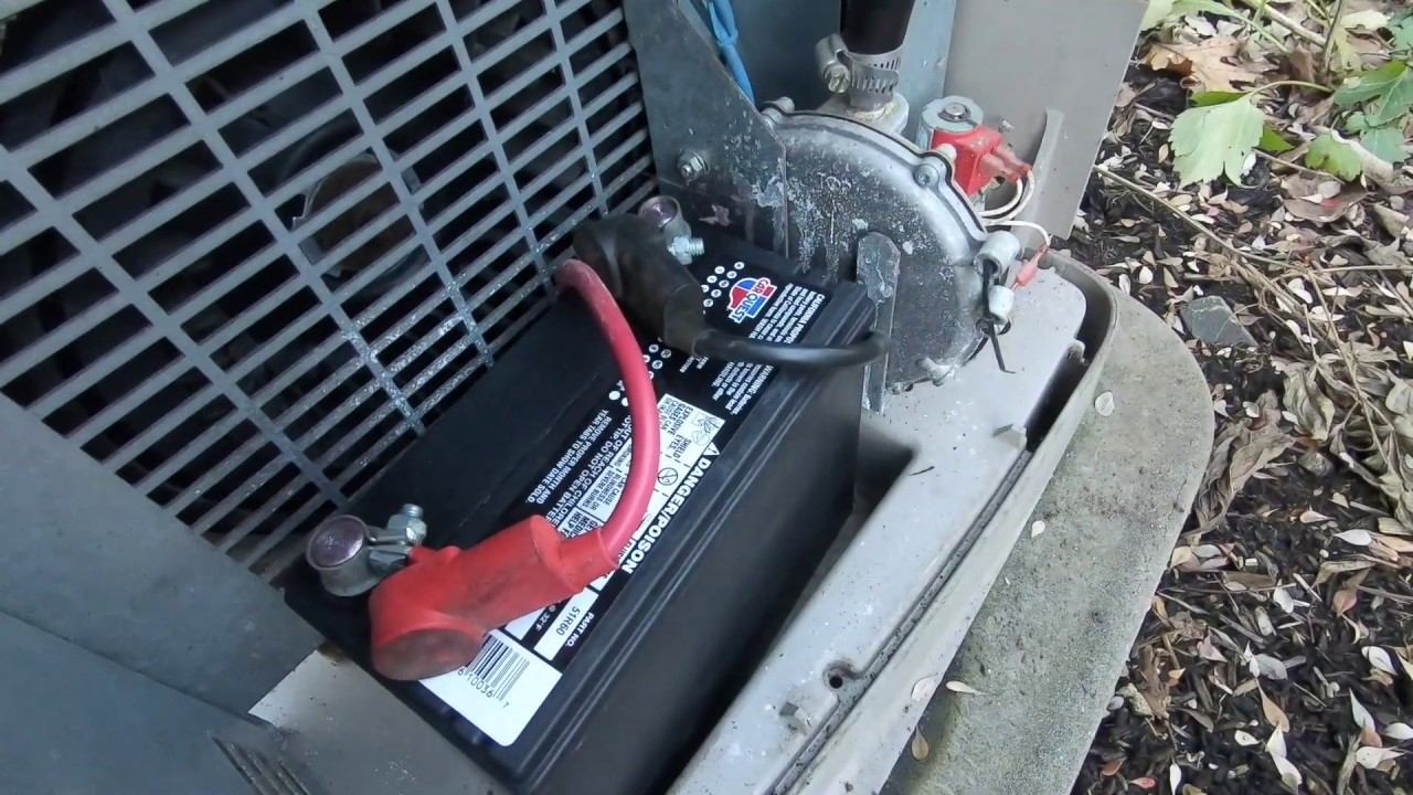 Troubleshooting and Replacing a 12-Volt DC Battery Kohler Generator смотреть онлайн