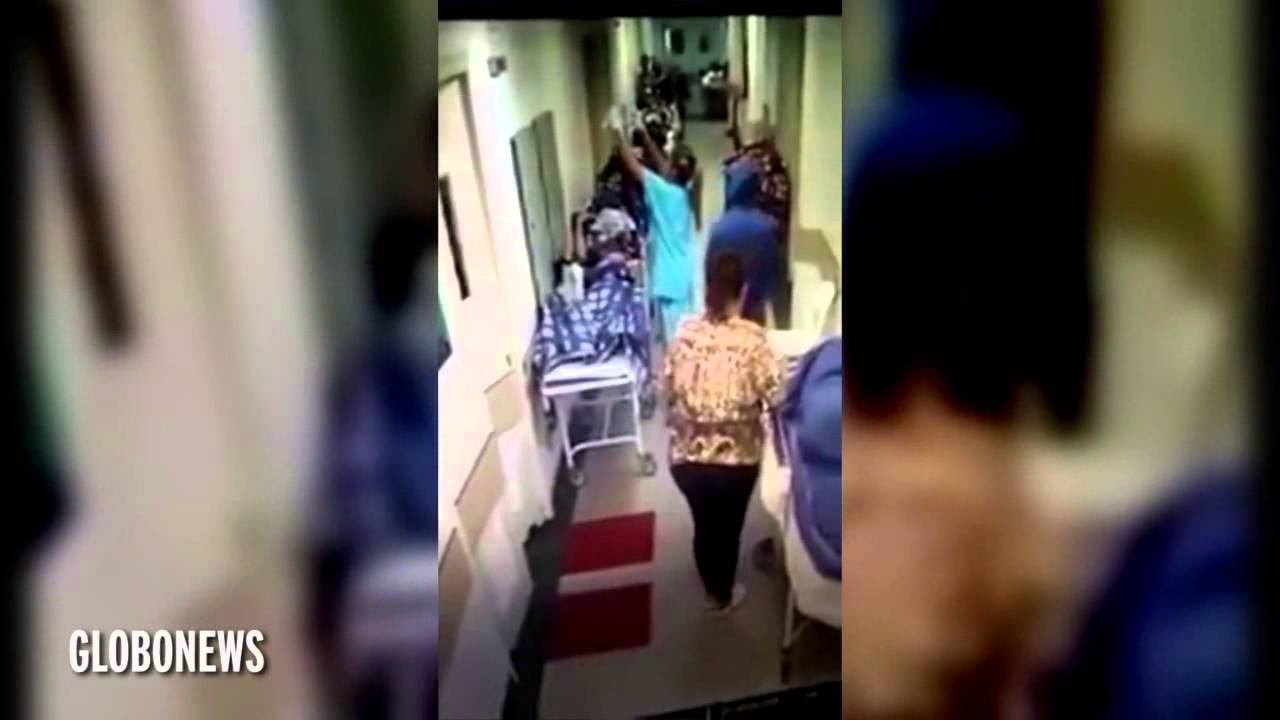 Shocking video shows gunman shoot bed ridden patient dead in hospital corridor смотреть онлайн