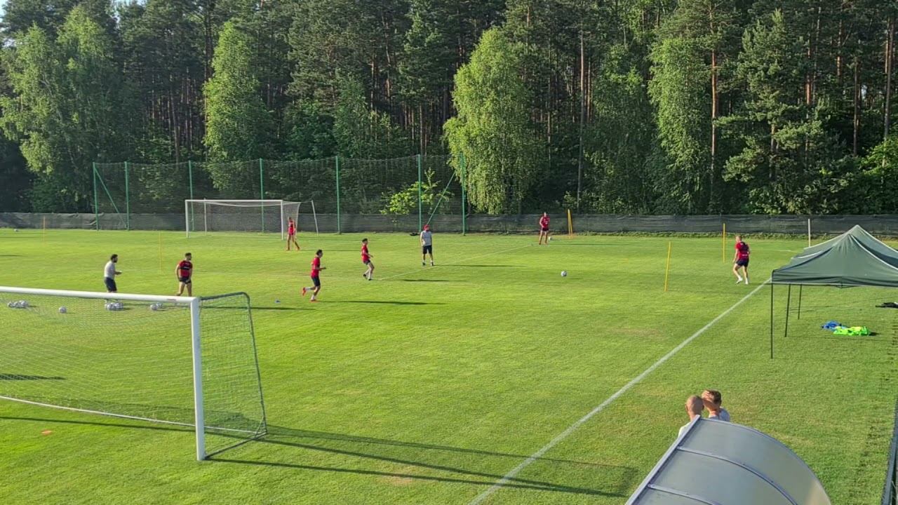 Raków Częstochowa - Schemat podań смотреть онлайн