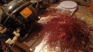 Как разобрать компрессор от холодильника. Сколько в нем меди?