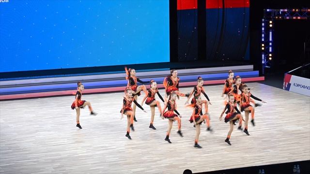 2024.11.23 rock-n-roll slow-motion 1 смотреть онлайн