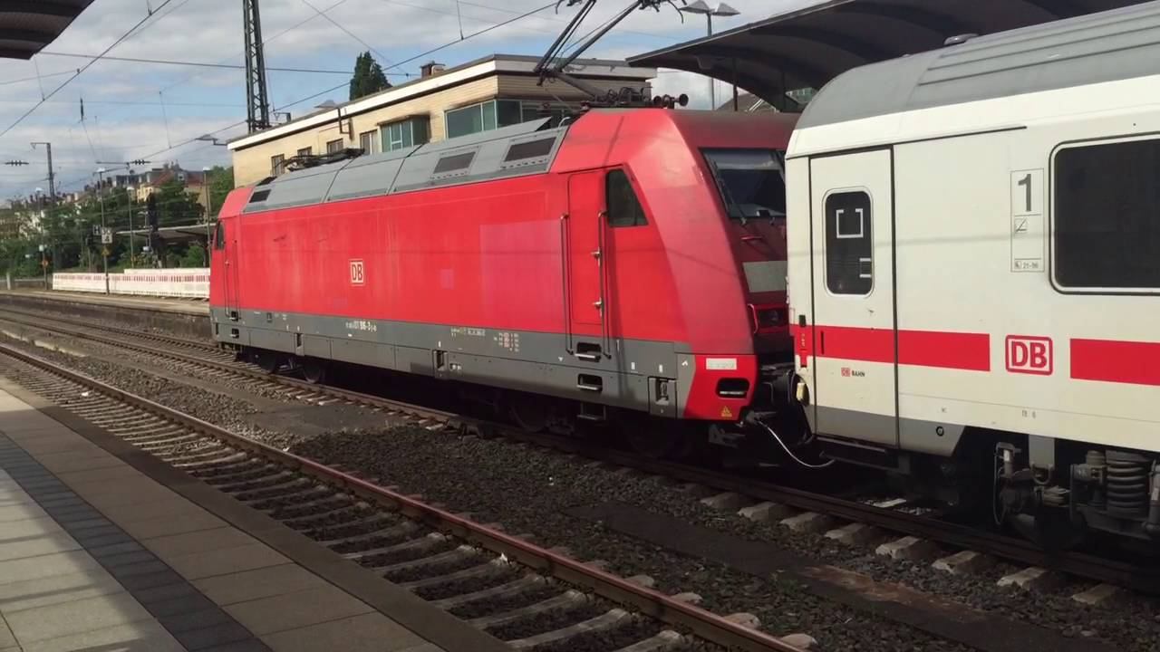 DB BR 101 (Class 101) Locomotive arriving смотреть онлайн