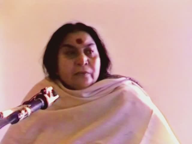 1982_9 июля_Смятение — тонкое рабство. Бирмингем (Великобритания) Публичная программа Шри Матаджи