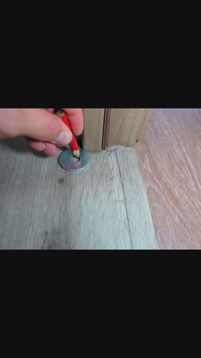 Самый простой способ подрезки линолеума! Проще не бывает! смотреть онлайн