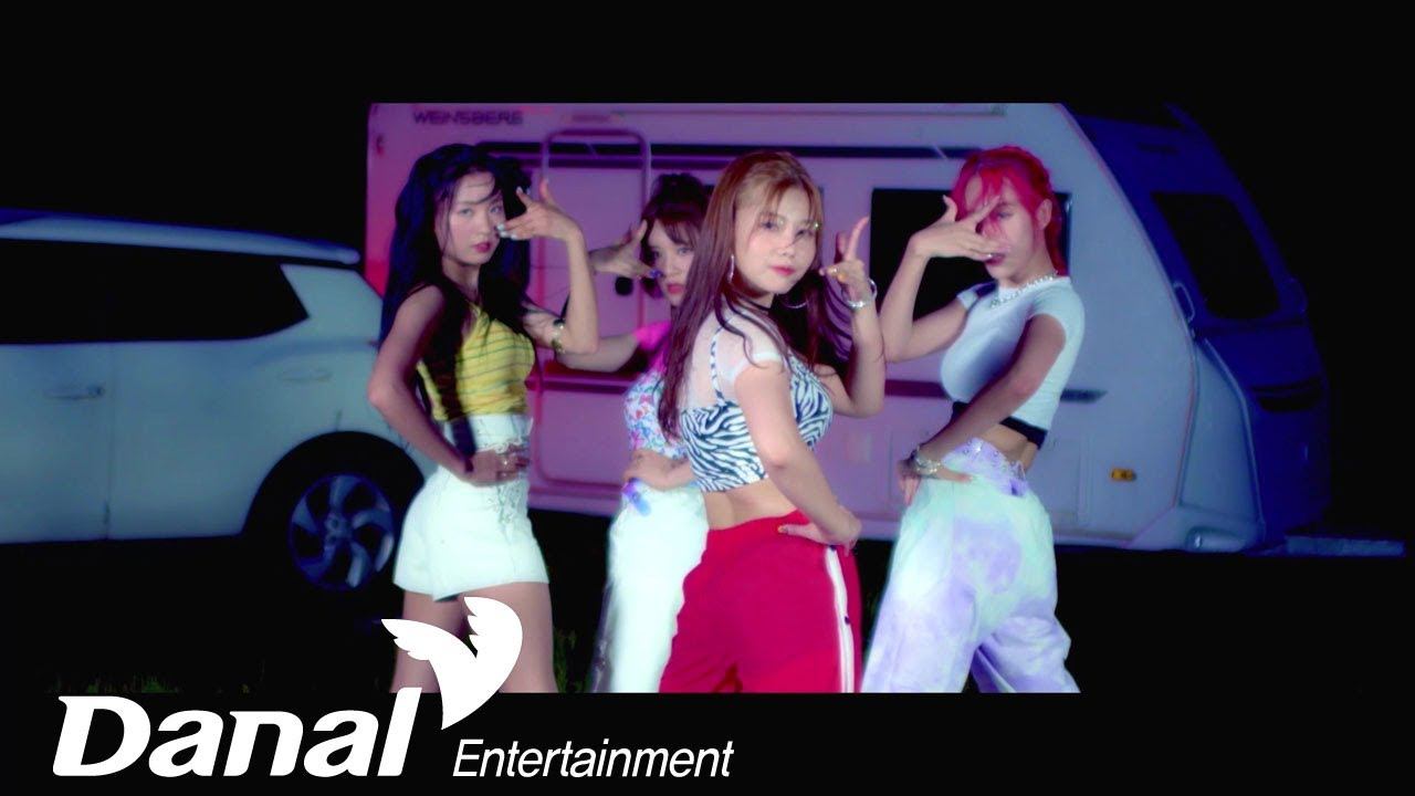 MVㅣA-REAL(에이리얼) - Wake Me Up смотреть онлайн