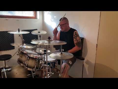 Nickelback - Flat on the floor drum cover смотреть онлайн