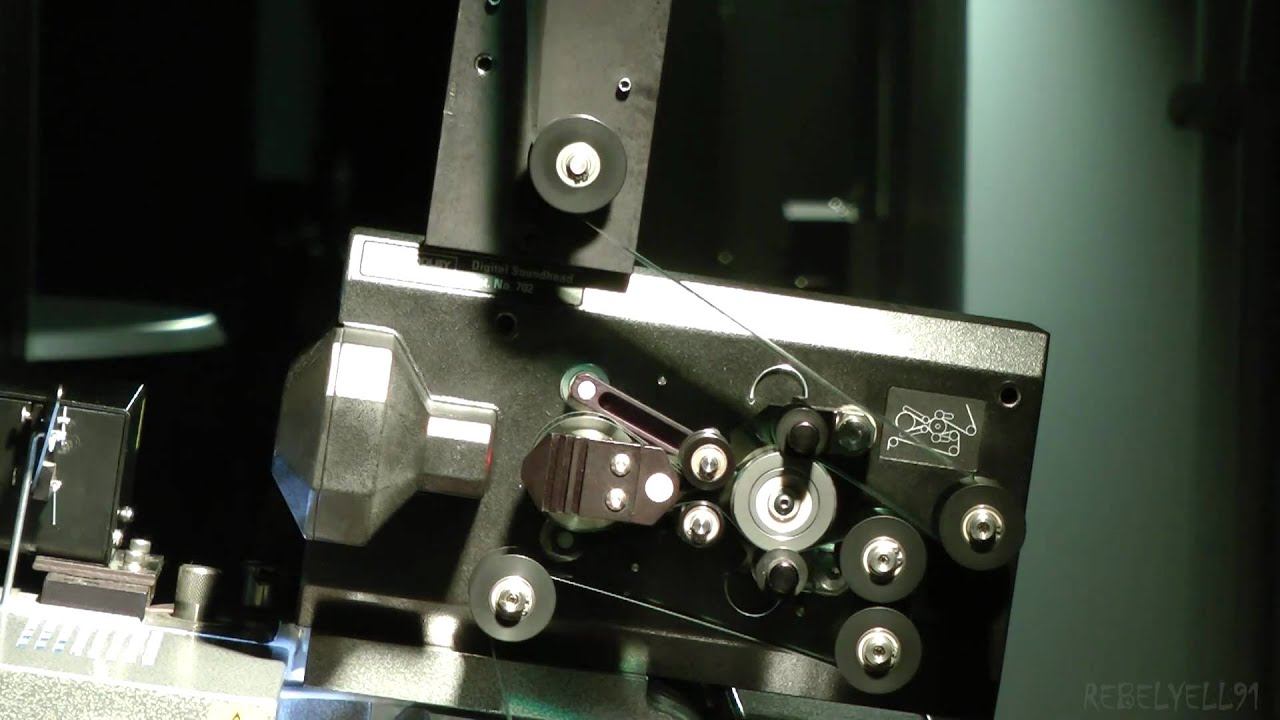 35mm Film Projection - Strong Simplex Millennium смотреть онлайн