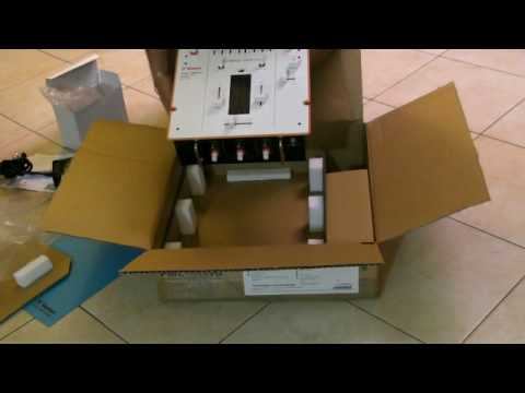 Vestax PMC 08 Pro -- unboxing -- Contenuto dello scatolo (ITA) смотреть онлайн