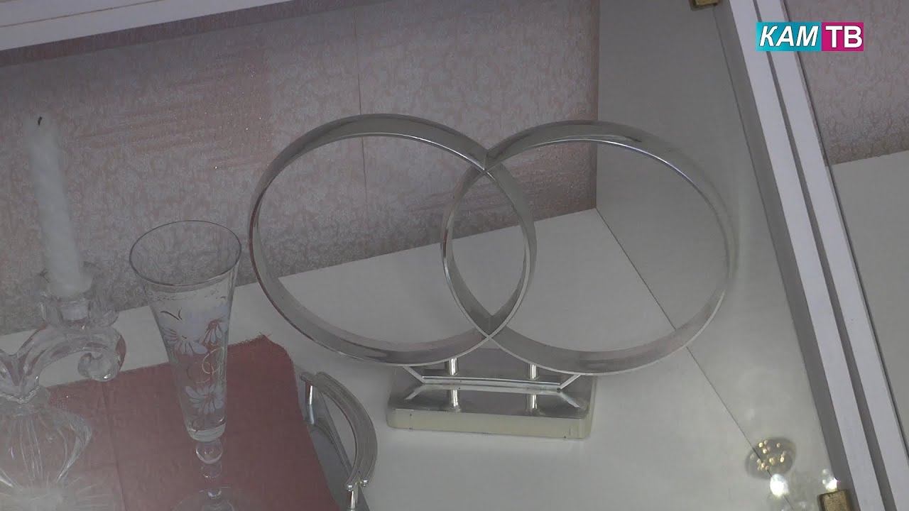 В этом году исполнилось 105 лет со дня образования системы ЗАГСов смотреть онлайн